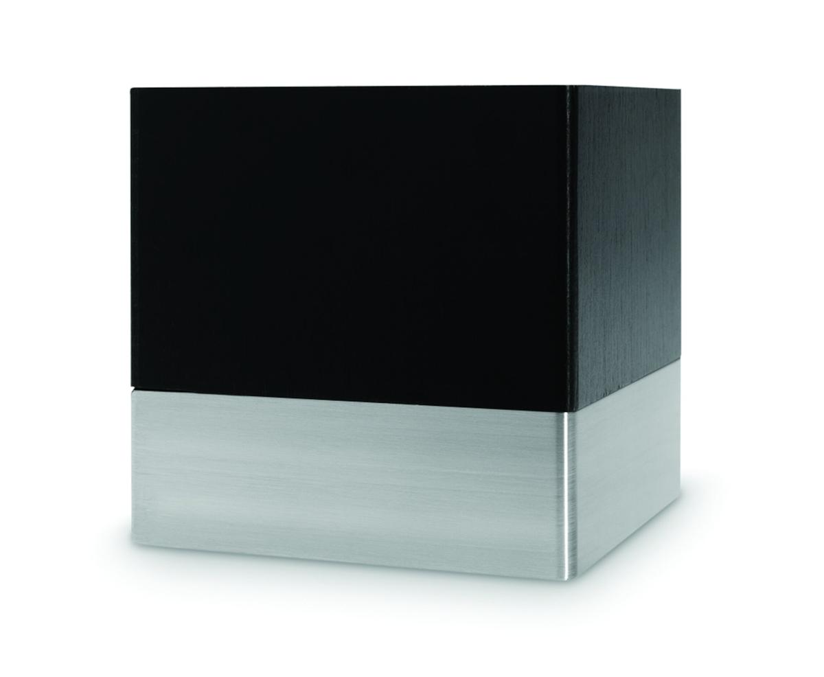 Këmbë katrore e zezë